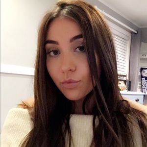 Meet your Posher, Victoria